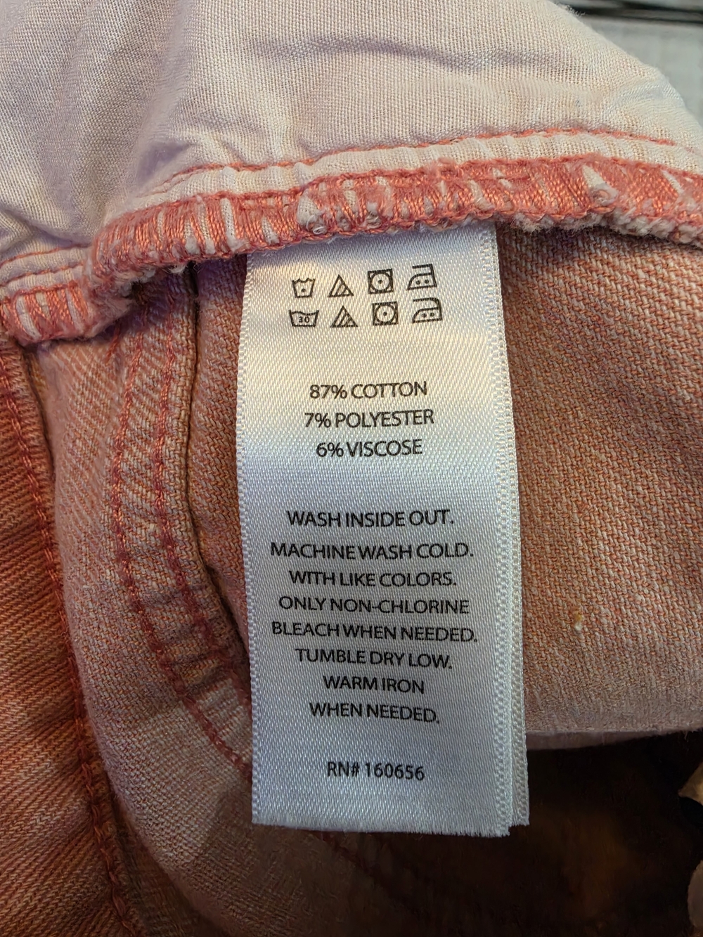 Sincerely Jules Coral Pink Frayed Hem Denim Shorts High Rise Womens Size 11/29 - Picture 7 of 7